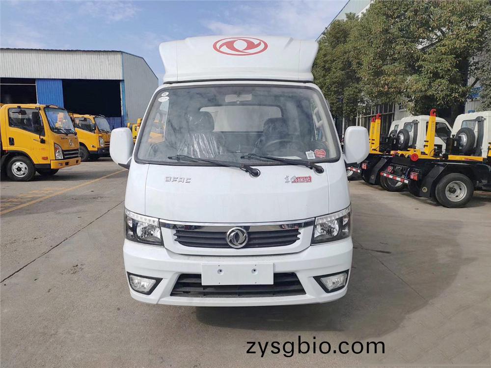 國六3-4方 藍(lan)牌東風途逸 掛桶垃圾車