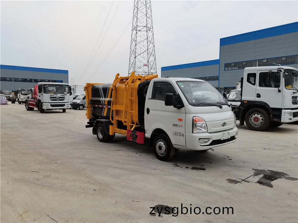 國六4.5方 藍牌凱馬瑞(rui)航 側裝壓縮垃圾車