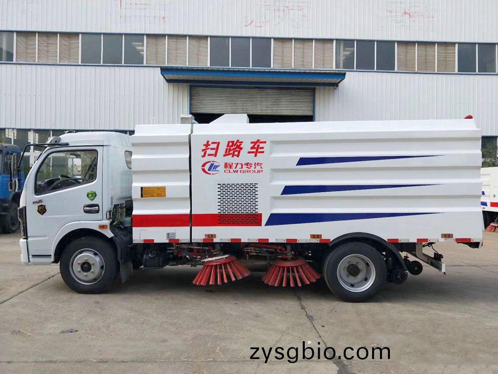 國六2.5方水 5方(fang)塵(chen)東風D7 掃(sao)路車