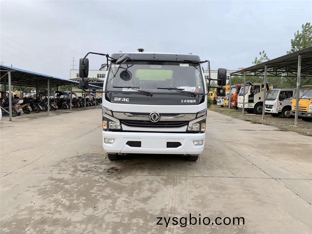 國六(liu)2.5方水 5方塵東風D7 掃路車