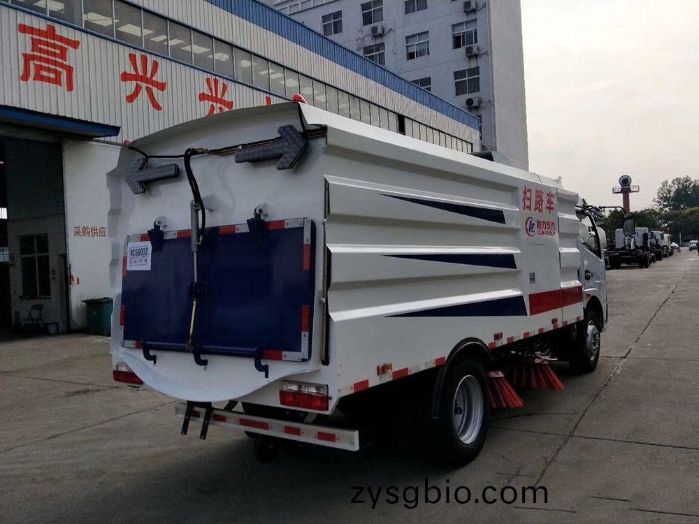 國(guo)六5方塵箱 4方水(shui)箱東風凱普特掃路(lu)車(che)