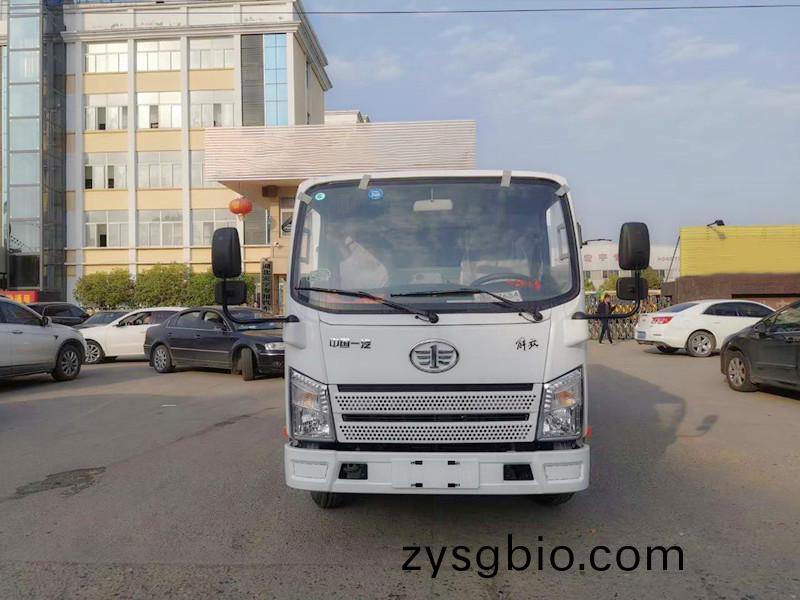 國六3方塵箱 0.8方水(shui)箱 藍牌解(jie)放掃路車