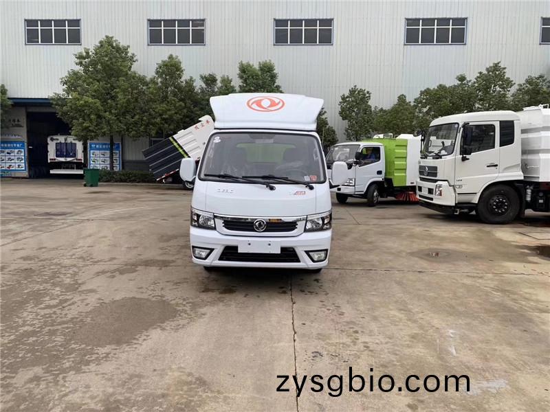 國六2.5方塵箱 0.5方(fang)水箱 藍牌東風掃路車