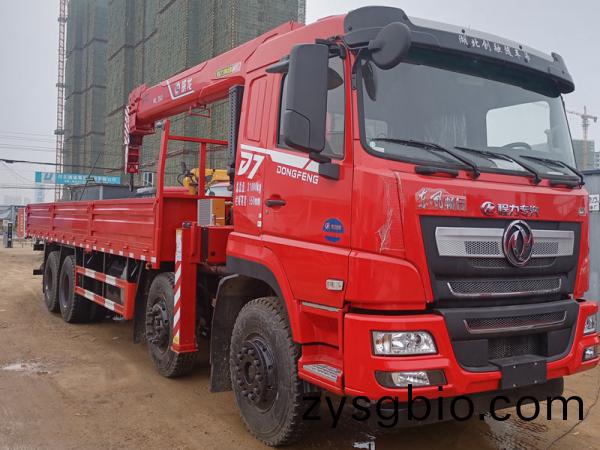 國六東風暢行D7前四后(hou)八隨車弔新品上市