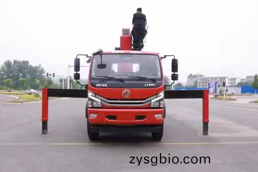 國六東風多利卡D8單橋隨車弔